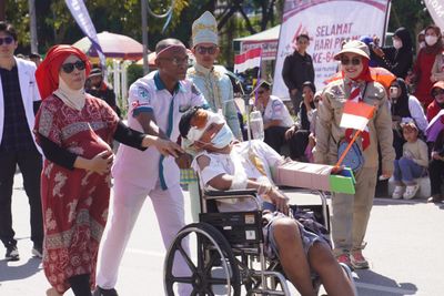 Semarak Karnaval Juang HUT ke-80 RI di Kendari: Kreativitas dan Edukasi Warnai Pawai