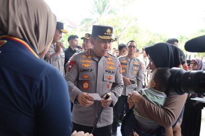 Kapolri Tinjau Distribusi SPHP, 2.225 Ton Beras Telah Tersalurkan Kepada Masyarakat