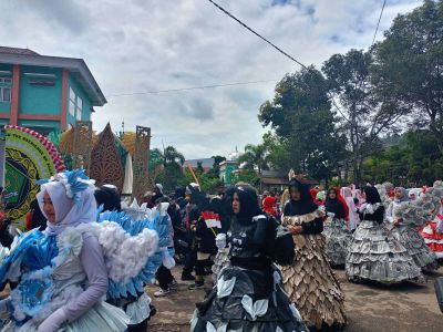 Kreativitas Gen-Z Saat Pawai HUT ke 80 RI Di Aceh Tengah