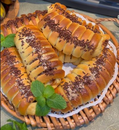Resep Roti Pisang Cokelat Crumble, Perpaduan Manis dan Renyah yang Bikin Nagih