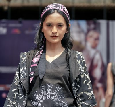 Hadiah HUT ke-80 RI, Wastra Kebanggaan Indonesia Tembus ke Paris