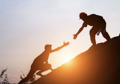 7 Puisi Singkat tentang Merantau yang Penuh Rasa dan Makna