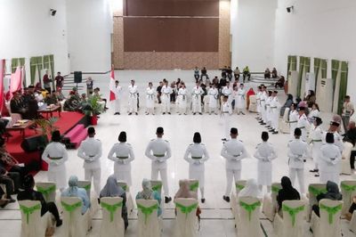 Bupati Gorontalo Kukuhkan 26 Anggota Paskibraka untuk HUT RI ke-80