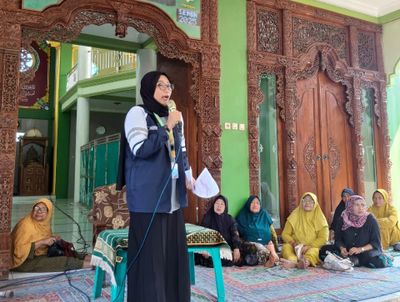 Dukung Terwujudnya Keluarga Tangguh, Mahasiswa Undip Gelar Penyuluhan Bertema Komunikasi keluarga