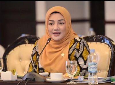 Pemerintah Tetapkan Anggaran Pendidikan Rp757,8 Triliun di RAPBN 2026, Golkar Ingatkan Efektivitas Penggunaan