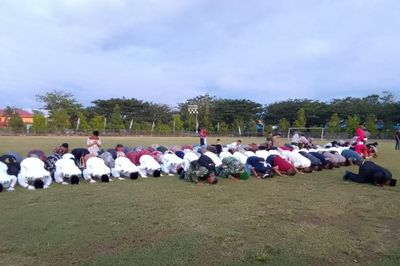 Momen Paskibraka Kabupaten Gorontalo 2025 Sujud Syukur Usai Sukses Jalankan Tugas
