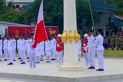Tegang! Insiden Bendera Merah Putih Terbalik Warnai Upacara HUT ke-80 RI di Mamasa, Panitia Minta Maaf