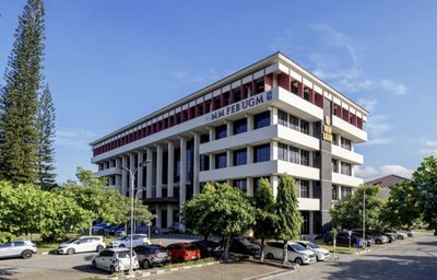 MM FEB UGM Raih Akreditasi Internasional AACSB dan Predikat Unggul LAMEMBA