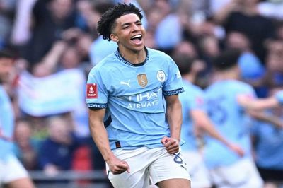 Diminati Nottingham Forest, Pep Guardiola Tegaskan Rico Lewis akan Bertahan di Manchester City