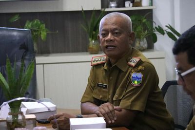 Sekda Garut Pimpin Rapat Penyaluran BLT DBHCT, Pastikan Bantuan Tepat Sasaran