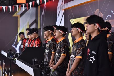 FFWS SEA 2025 Fall Week 1: RRQ Kazu Kokoh di Puncak Klasemen