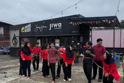 Meriahnya Lomba Agustusan Karyawan Janji Jiwa dan Foodpedia, Outlet Tutup Sehari!