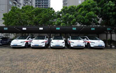 Aletra Resmi Serahkan Mobil Listrik L8 untuk Bos Jalan Tol Jusuf Hamka Sebanyak 150 Unit!
