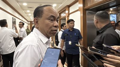 Menkop Budi Arie Minta PMK Diperjelas untuk Percepatan Operasional Kopdes Merah Putih