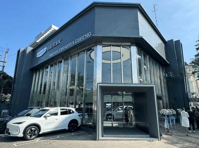 Geely Auto Indonesia Resmikan Diler Pertama di Surabaya, Siap Perluas Jaringan ke Konsumen Jawa Timur!