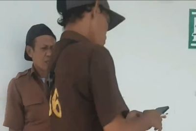 Buruh di Pelabuhan Makassar Disebut Jual Tiket Palsu, Polisi Klarifikasi Video Viral