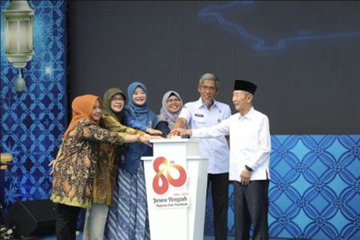 228 Stan Ramaikan Bazar Kemerdekaan Jawa Tengah