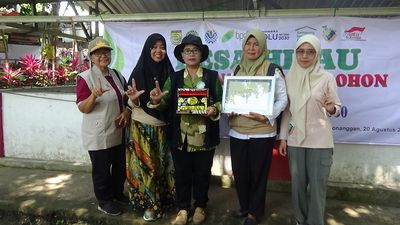 Inspirasi dari Mulyani Nurul, Pegiat Lingkungan Hidup yang Mendapat Penghargaan Kalpataru Tingkat Provinsi