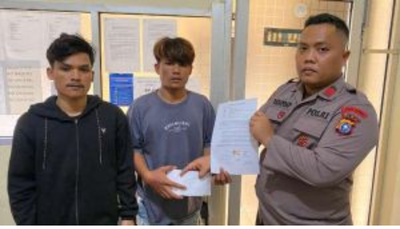 Viral! Mobil Dinas Brimob Tabrak Pemotor di Lampu Merah Pekanbaru, Netizen Heboh