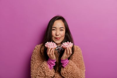 5 Zodiak Cewek yang Punya Sifat Manis dan Disukai Banyak Orang