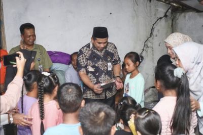 Bantuan Tunai dan Logistik Disalurkan Pemprov Jateng Pada Korban Kebakaran Sumur Minyak Blora