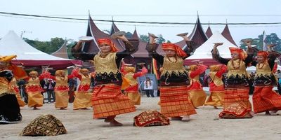 Mengenal Berbagai Macam Tarian Asli Minangkabau : Apa Saja ya? Berikut Ulasannya