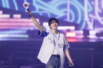 Kyuhyun Super Junior Cedera di Konser Anniversary ke-20, Tetap Teguh Lanjutkan Penampilan