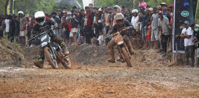 Sempat Tertunda Akibat Banjir,Grasstrack Bupati Mappi Championship Berhasil digelar
