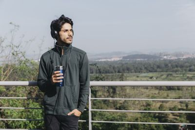 5 Zodiak Pria yang Tidak Suka Direpotkan Orang Lain, Ada Zodiakmu?