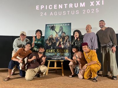 Rilis Trailer dan Poster, Film Kang Solah From Kang Mak X Nenek Gayung Banyak Yang Minta Spin-off
