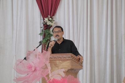 Kepala DPPKBPPPA Garut Hadiri Seminar UMKM dan Bazar Wahegar
