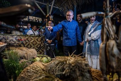 Zulhas Sebut Pertanian Indonesia Tumbuh di Tengah Konflik Global: Bukti Kebijakan Pemerintah Berjalan Baik