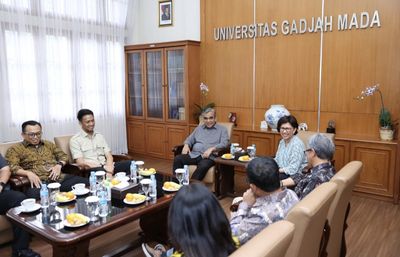 DI hadapan Rektor UGM, Ketua MPR RI Sebut PTN-BH Butuh Dukungan Finansial Dibanding Swasta