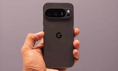 Google Pixel 10 Resmi Hilangkan Fitur Battery Share, Kenapa Bisa Begitu?
