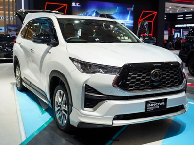 Tips Merawat Baterai Mobil Hybrid Supaya Awet dan Tahan Lama