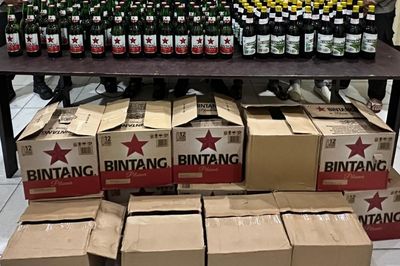 Ratusan Botol Miras Disita Polisi dari Rumah Warga di Kota Gorontalo