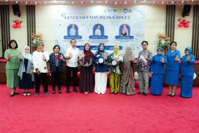 Wagub Sulsel Fatmawati Rusdi Ingatkan Bahaya Gadget bagi Tumbuh Kembang Anak