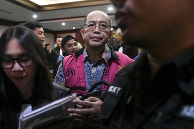 Eks Dirjen Anggaran Kemenkeu Isa Rachmatarwata Didakwa Rugikan Negara Rp90 Miliar