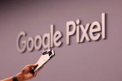 Google Pixel 10 Pro XL Lebih Unggul dari Samsung dan Apple, dalam Hal Apa?