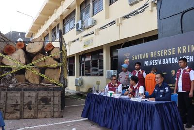 Polisi Banda Aceh Gagalkan Penyelundupan Kayu Ilegal 7,7 Kubik