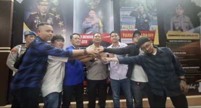 Ketegangan Suporter PSIM dan Persib Telah Usai di Polresta Yogya : Yogya Istimewa Buat Bandung