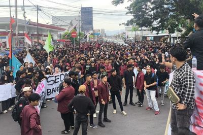 Tolak Kenaikan Tunjangan DPR, Demo Mahasiswa di Gorontalo Dijaga Ketat Polisi