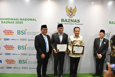 Gubernur Lampung Raih Penghargaan dari Baznas Sebagai Kepala Daerah Pendukung Gerakan Zakat