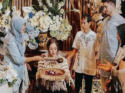 Tradisi Mitoni: Ritual Kehamilan Tujuh Bulan dalam Budaya Jawa