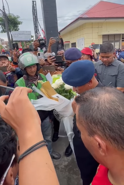 Doa Bersama Brimob dan Driver Ojol di Medan untuk Affan Kurniawan