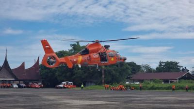Basarnas Pekanbaru Perkuat Kesiapan Tim Rescue Lewat Latihan Gabungan Heli Rescue