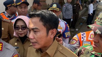 Pemkab Cirebon Berangkatkan 77 Warga untuk Bekerja di Jepang