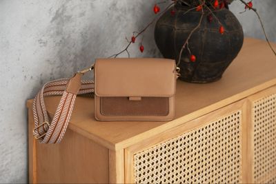 50 Ide Nama Brand Tas Wanita yang Menarik, Unik, dan Mudah Diingat