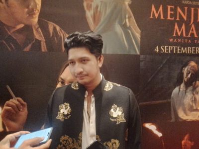 Aditya Zoni Siap Bintangi Menjelang Magrib 2: Wanita yang Dirantai, Film Horor dengan Latar Era Kolonial