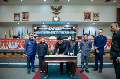 Pemprov Lampung dan DPRD Sepakati Raperda APBD 2026, Pendapatan Daerah Ditargetkan Rp 7,6 Triliun